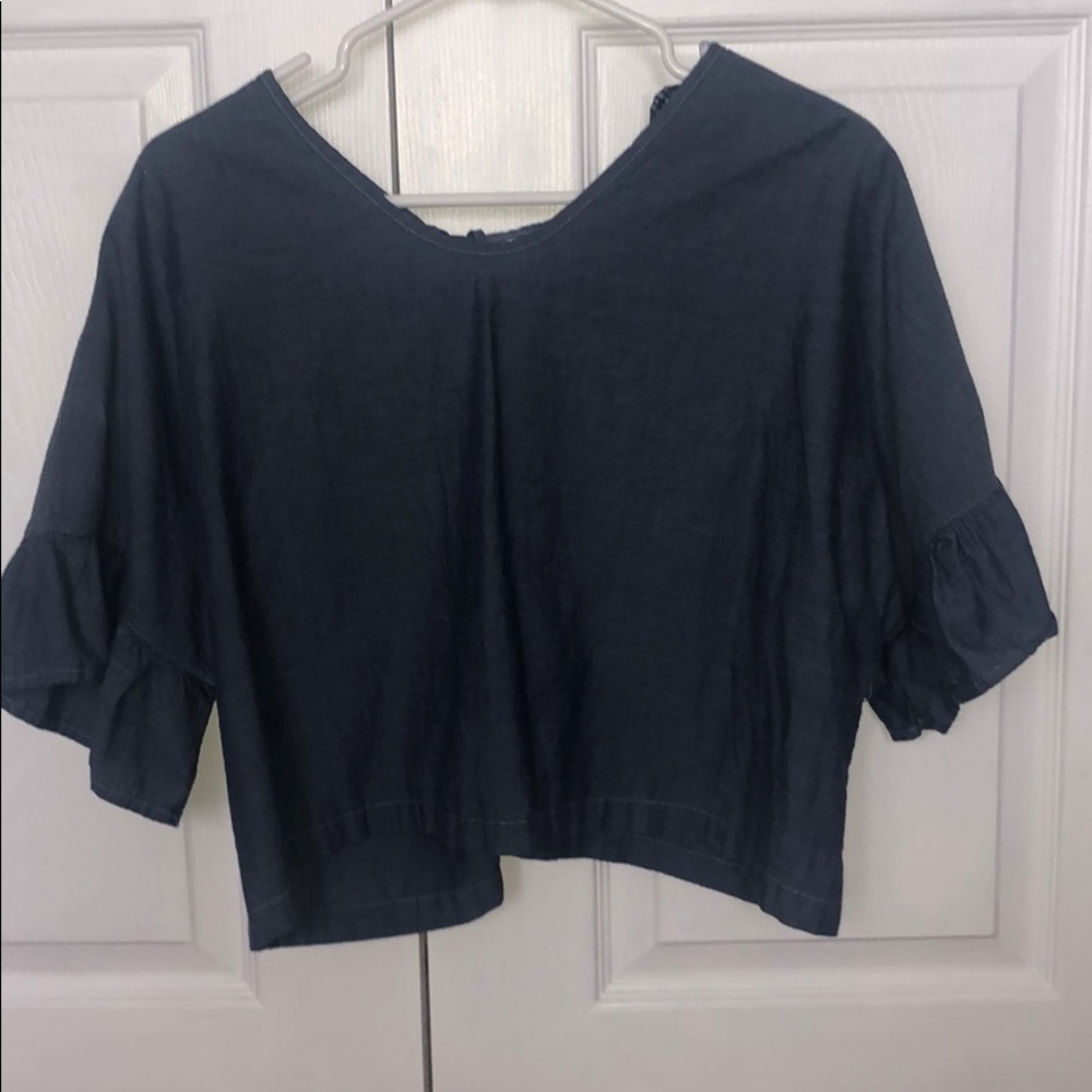 Mid sleeve jean like top